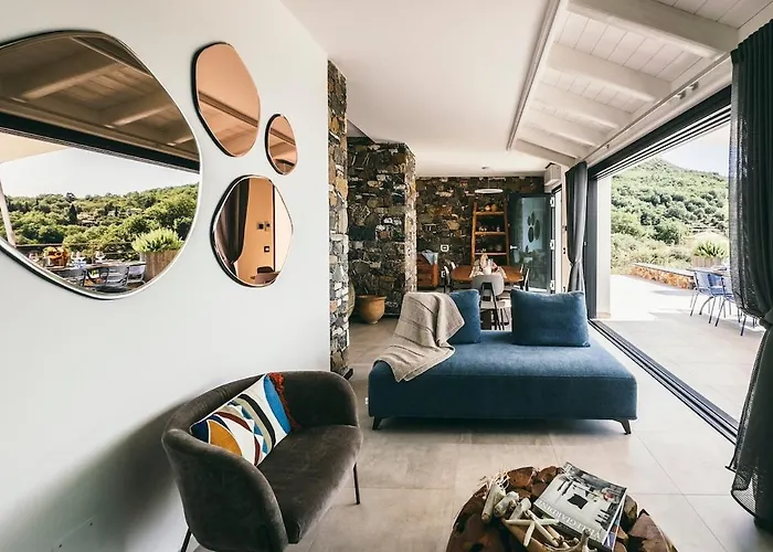 Bluvari' Charming House *