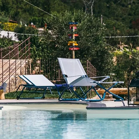 Bluvari' Charming House Villa