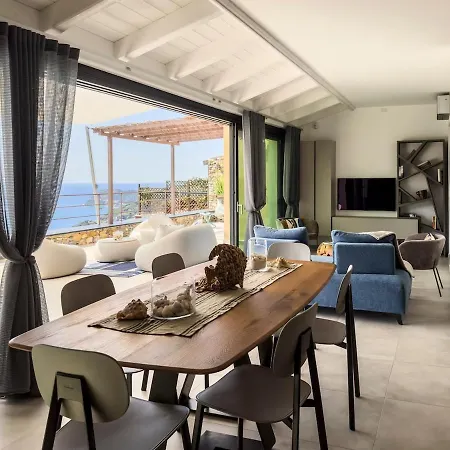 Bluvari' Charming House *