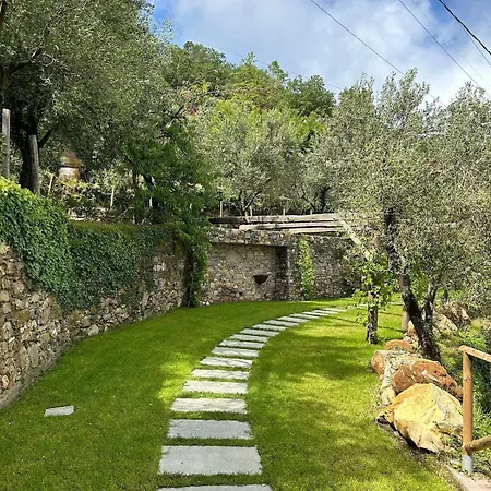 Bluvari' Charming House * Alassio