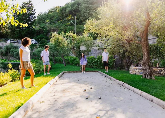 Bluvari' Charming House * 알라시오