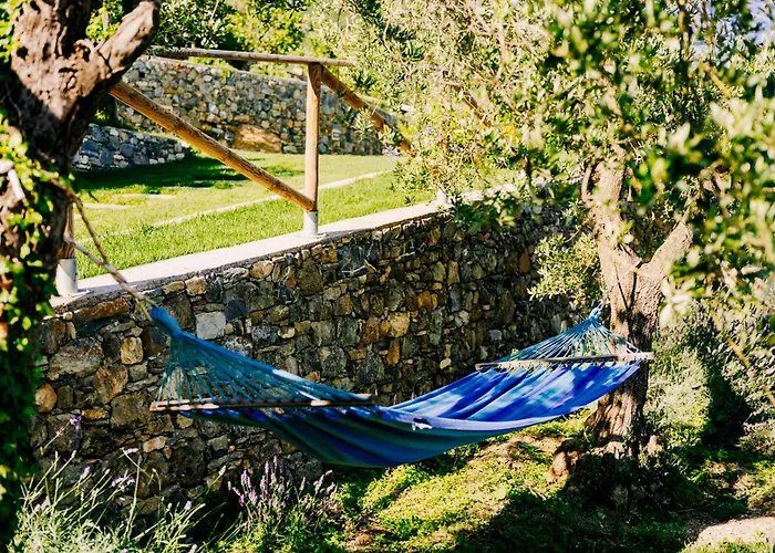 Bluvari' Charming House 알라시오